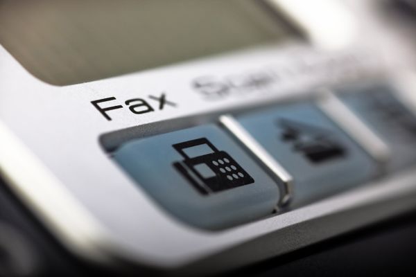 The 5 Best Fax Machines for Home and Office Use.