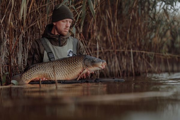 How long will a battery run a fish finder?